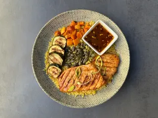 Slatko ljuta bulgur pileća salata