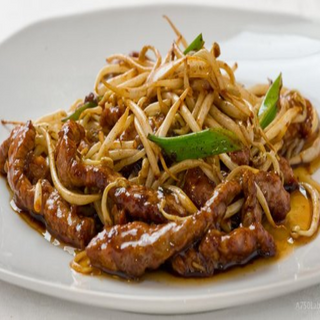 Ternera con Brote de Soja