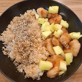 Sweet and karage piletina