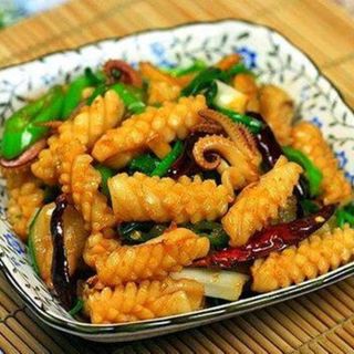K02. Buchete de calamar/爆炒鱿鱼花/Stir fried squid flower