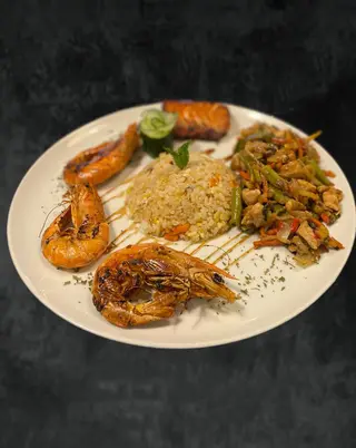 Teppan Yaki Sakana