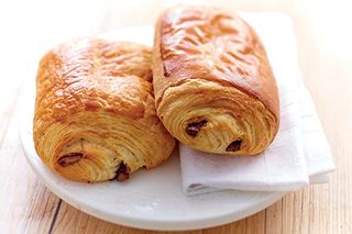 Круассан шоколадный