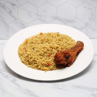 Extra Large Value Munch-Fried rice & Chicken in stew