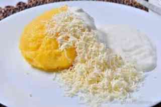 Mămăligă cu brânză 400g