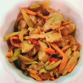 Chop Suey De Pollo