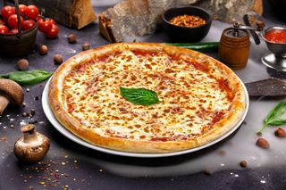 COMBO PIZZA MARGHERITA + 1 PEPSI DOZA 250 ML