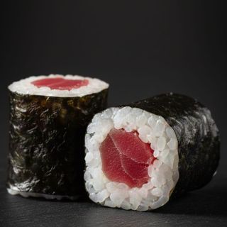 Maki Tuna