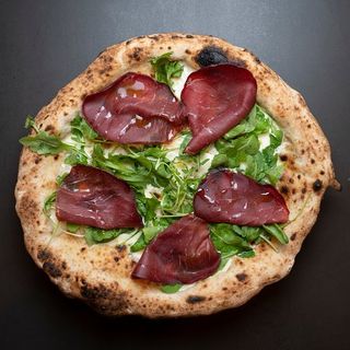 Pizza Breasola Cerise