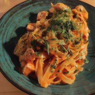 Tagliatelle al Salmone
