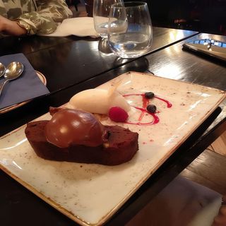 Brownie cremoso de chocolate