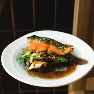 Shake teriyaki con boniato asado