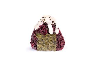 98.Onigiri Arroz Negro y Salmón con Aguacate (1 Ud.)