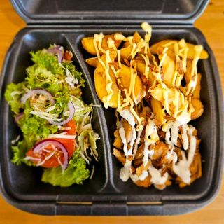 Картопляні дольки з курячим м'ясом 350/70 