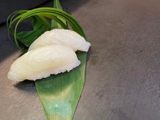 111 Nighiri pesce bianco