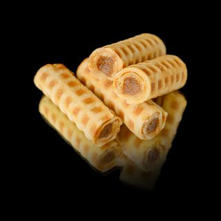 Трубочка зі згущеним молоком