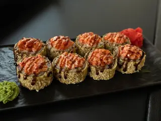 Темпура з вугрем і лососем (350g)