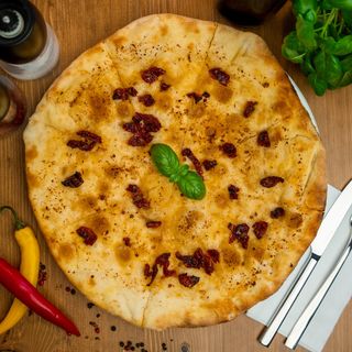 Suszone pomidory, czosnek