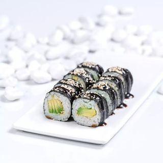 Авокадо маки (8бр 140г)