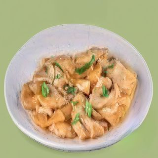 Pollo Con Bambú Y Setas