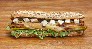 Bocadillo de queso feta