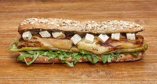 Bocadillo de queso feta