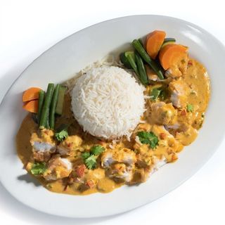 Cj'S Signature Fish Curry