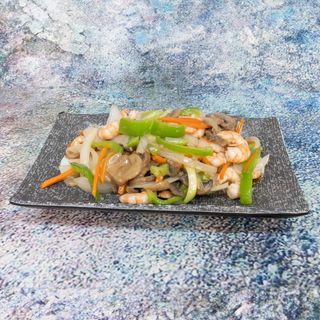 Gambas Con Verduras Variadas