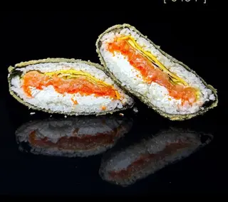 Суші Бургер з Лососем (300г)