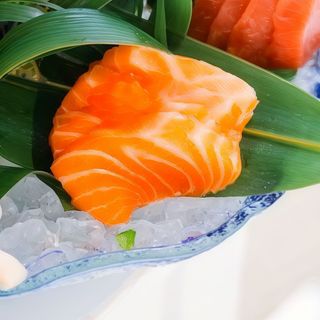 Sashimi Salmón (6 Uds.)