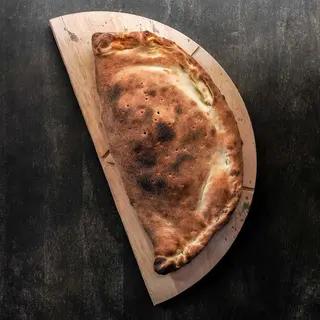 Calzone Vesuvio