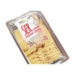 SERABIO Ser z suszonumi pomidorami i czosnkiem 125g w plastrach