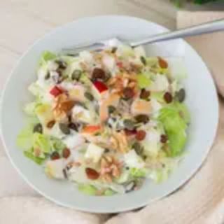 Ensalada de Pollo y Manzana - 7.20