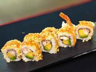 46. Ebi Tempura Uramaki