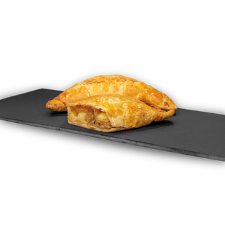 Empanada De Cebolla Y Queso