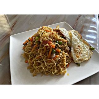 Indomie Table And Eggs