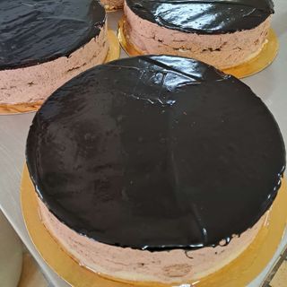 TARTA BOM BOM