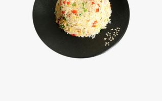 83. arroz con huevo