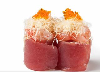 295. Gunkan sake ebi