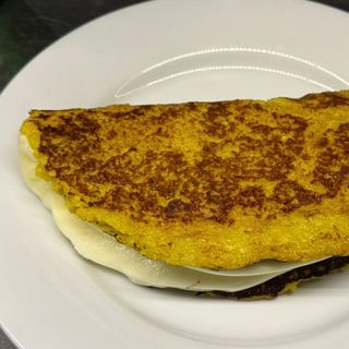 Cachapa de maíz con 1/2 queso de mano