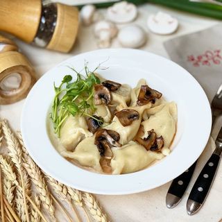 З куркою та грибами