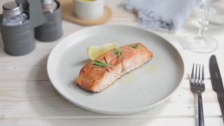 File de somon cu rozmarin la gratar 150g