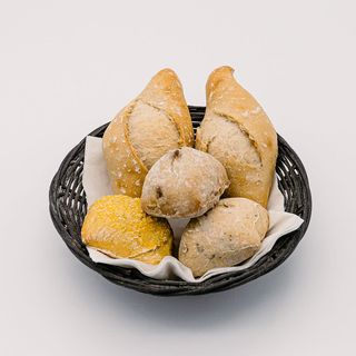 Cesta de Pães de Cá