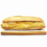 Bocadillo Especial Tortilla Francesa Rellena Al Gusto Y Vegetal