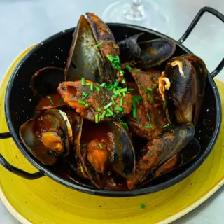 mejillones a la marinera