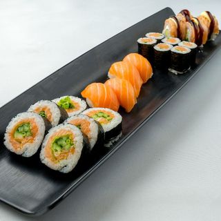 Сьомга суши сет