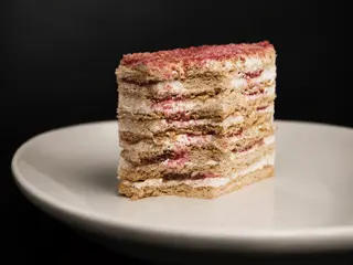 Медовик з білими грибами (120g)