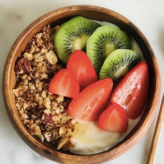 Yogurt Griego Y Frutas