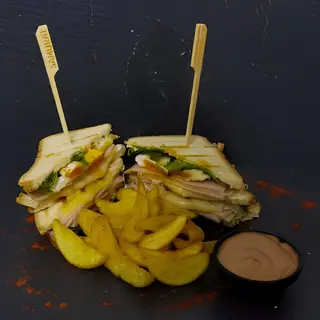 Tost sendvič