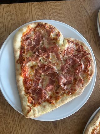 Pizza Queijo e Fiambre