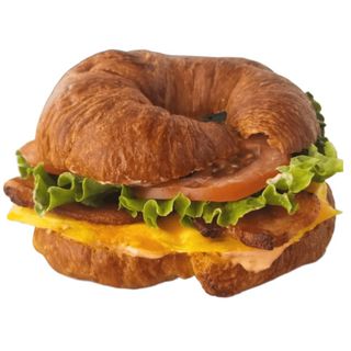 Croissant de bacon con queso y tomate